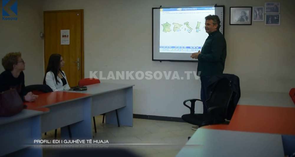Profil: Edi i gjuhëve të huaja (VIDEO)