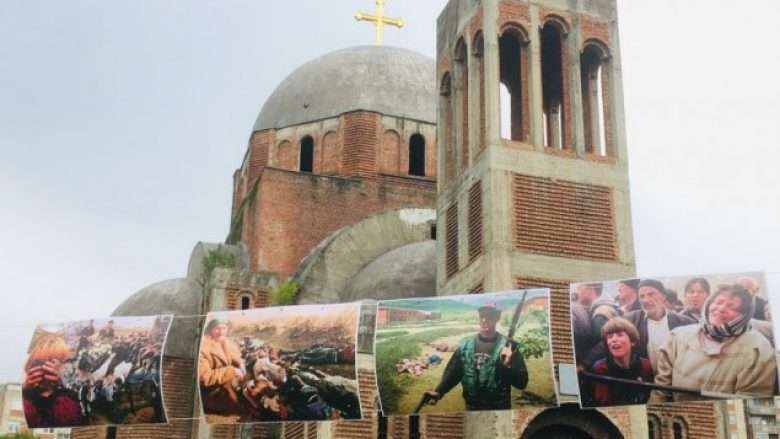 ​Hapet ekspozita me dëshminë e krimeve serbe të kryera në Kosovë