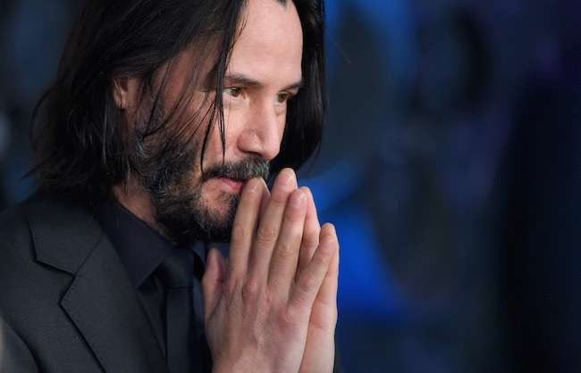 Keanu Reeves tregon se pse ndjehet si kafshë e mbyllur në kafaz
