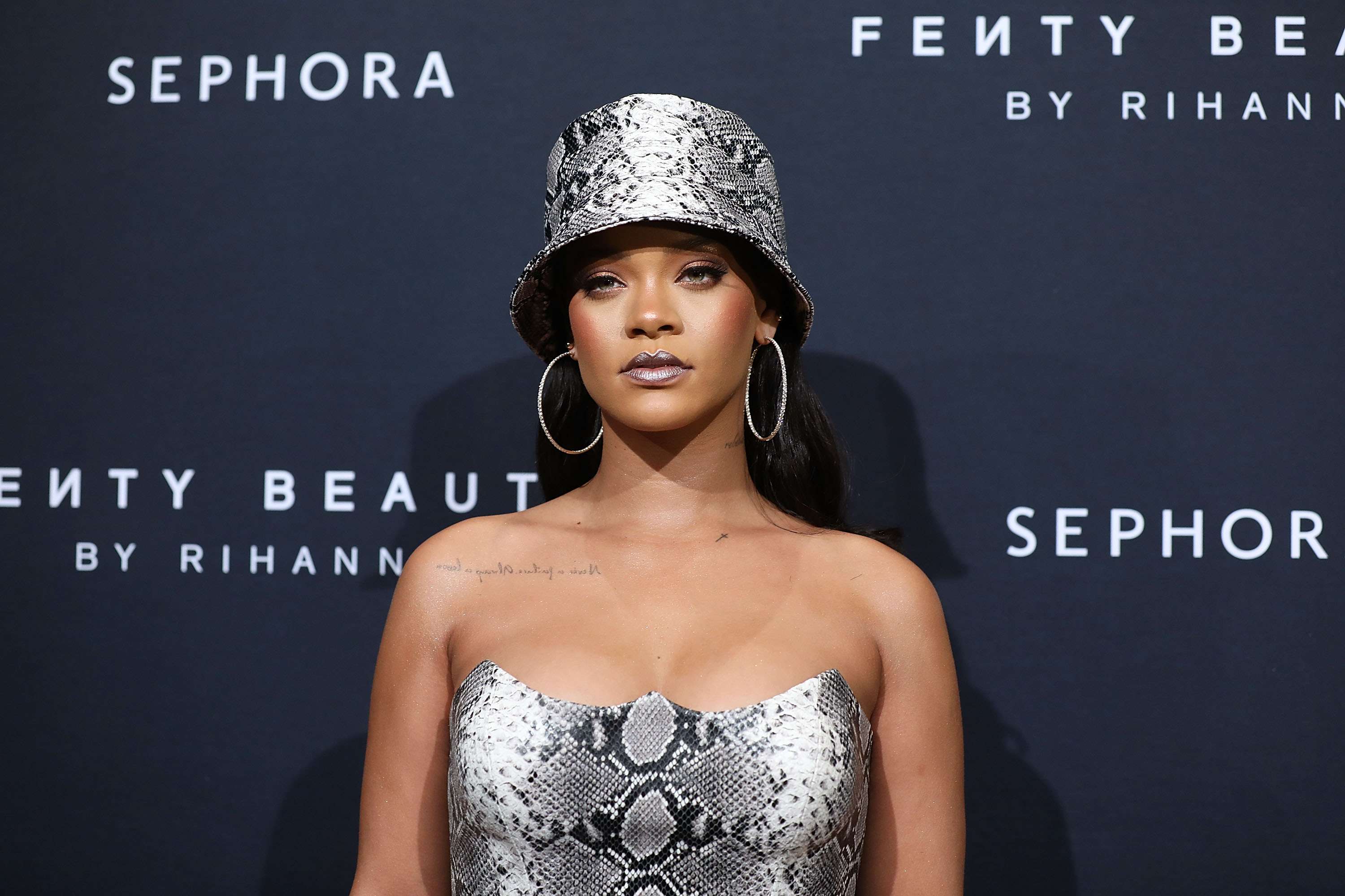 Rihanna në Paris për linjën e saj Fenty