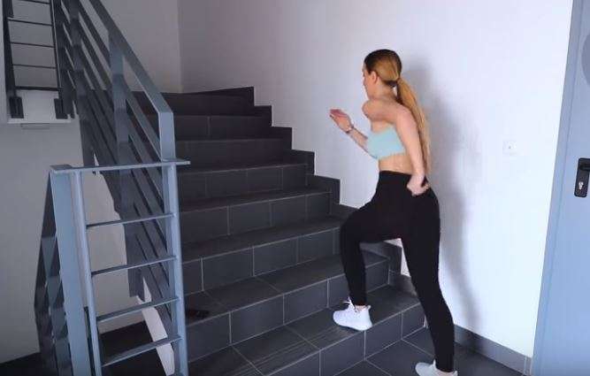 Formësoni trupin duke ecur nëpër shkallë (VIDEO)