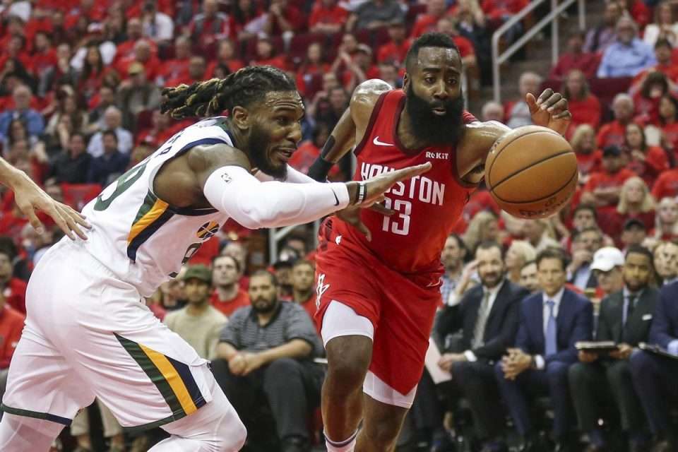 NBA, Rockets fiton në shtesë dhe hap serinë ndaj Warriors