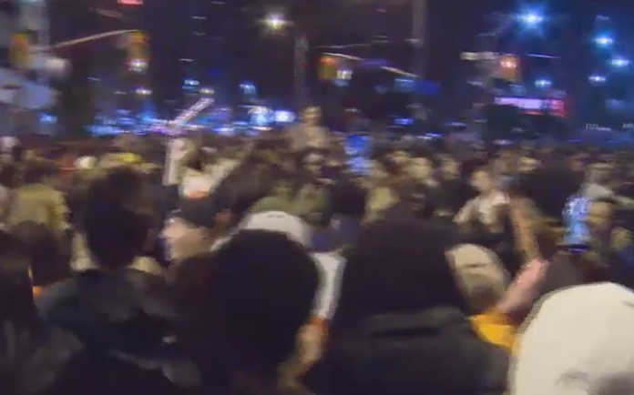 Festë e madhe në qendër të Torontos (VIDEO)