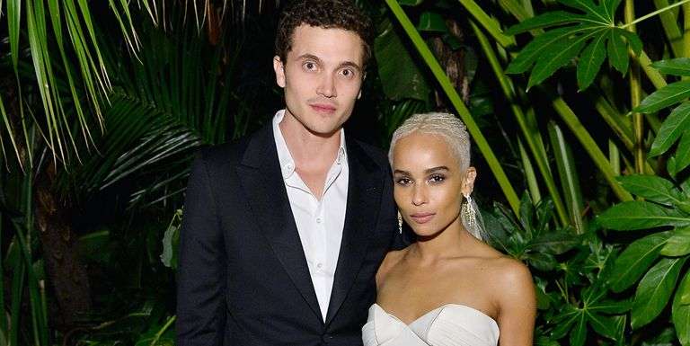 Zoe Kravitz dhe Karl Glusman dalin në publik për herë të parë pas dasmës (FOTO)