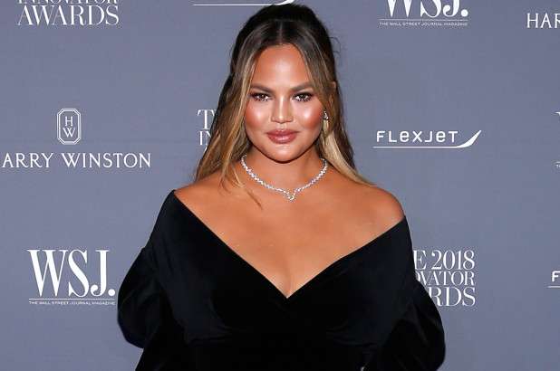 Chrissy Teigen mohon shtatzëninë (FOTO)