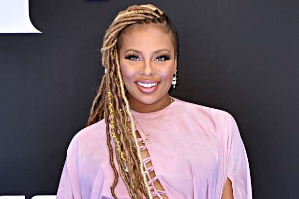 Eva Marcille zbulon gjininë e fëmijës