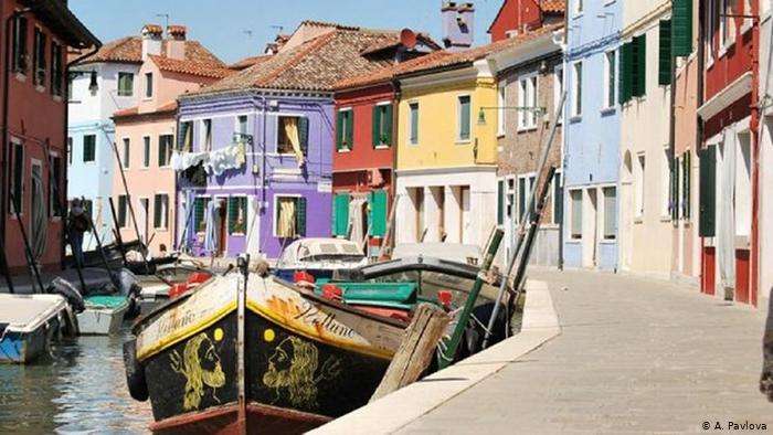 Venecia, qyteti i turistëve dhe ngjyrave