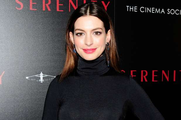 Si ndikoi roli i fundit që Anne Hathaway të bëhet më e dhembshur?