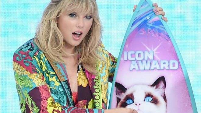 Taylor Swift do t'i ribëjë këngët e vjetra