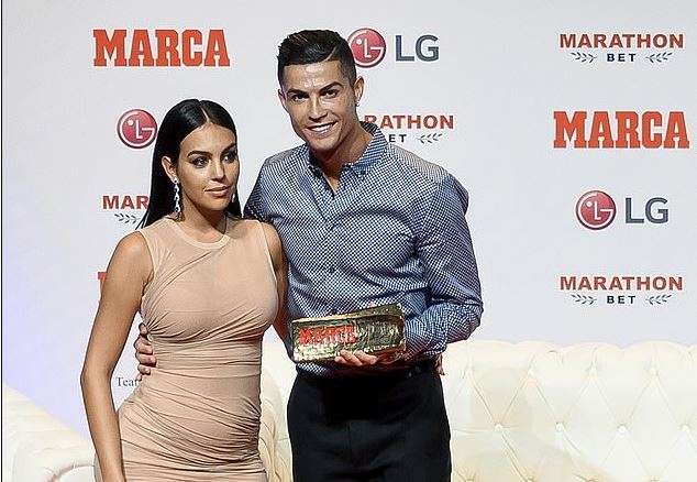 E dashura e Christiano Ronaldos: Nuk është e lehtë të jesh në lidhje me një të famshëm