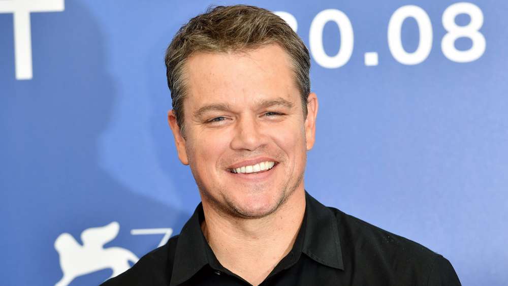 Matt Damon përjetëson emrat e katër vajzave në krah (FOTO)