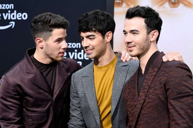 Edhe vëllezërit Jonas performojnë në MTV Video Music Awards