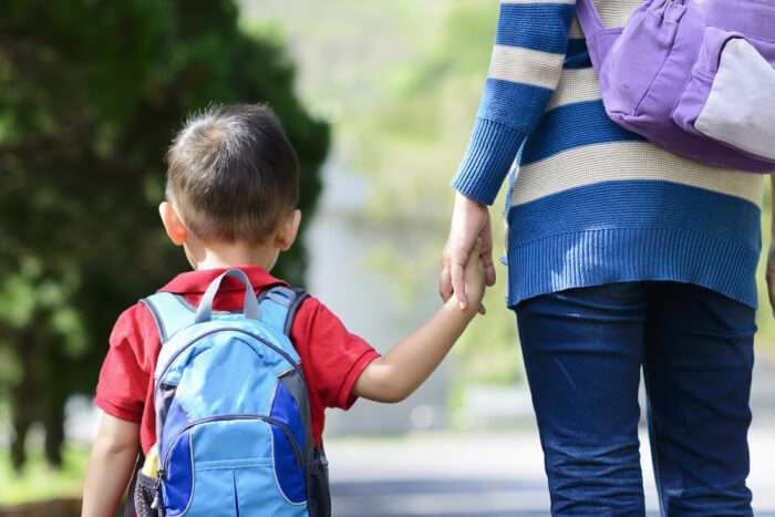 Në shkollë për herë të parë – tregoni kujdes ndaj fëmijëve!