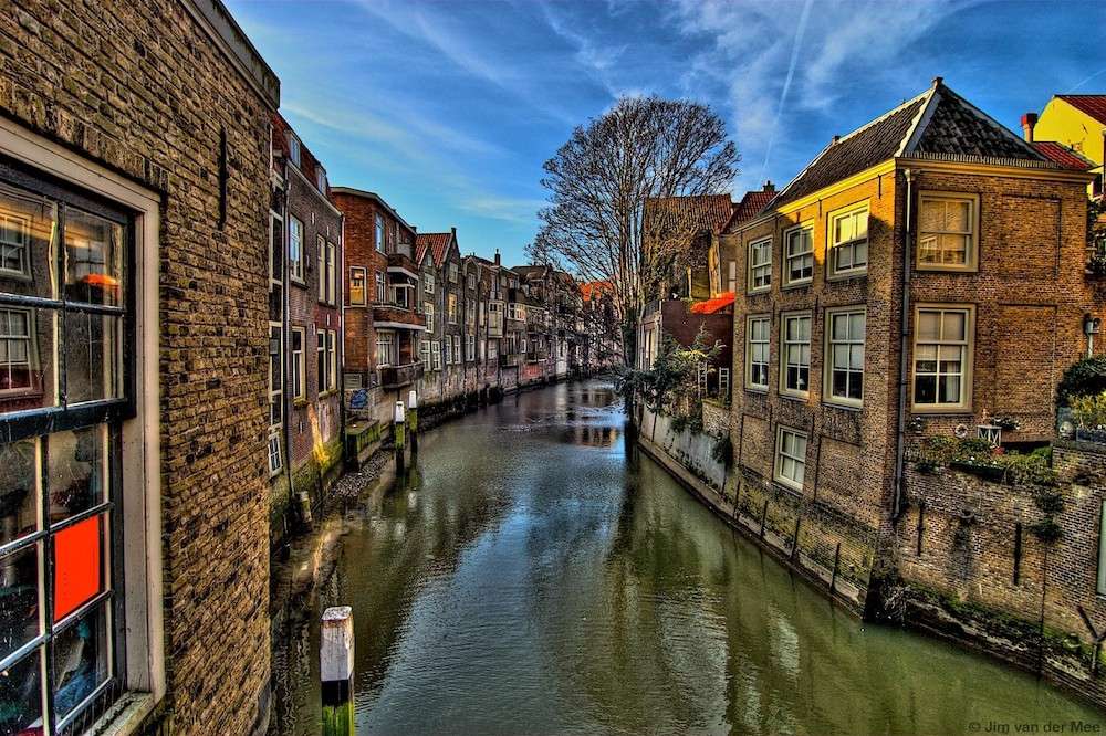 Dordrecht, qyteti përrallor dhe më i vjetër i Holandës