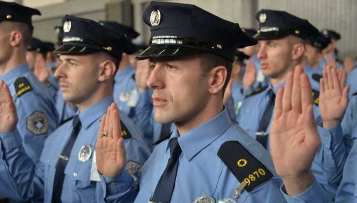 Sot betohet gjenerata e 54-të e Policisë së Kosovës - Klan Kosova.