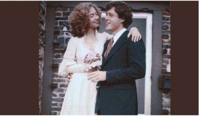 Bill dhe Hillary Clinton festojnë 45 vjetorin e martesës (FOTO)