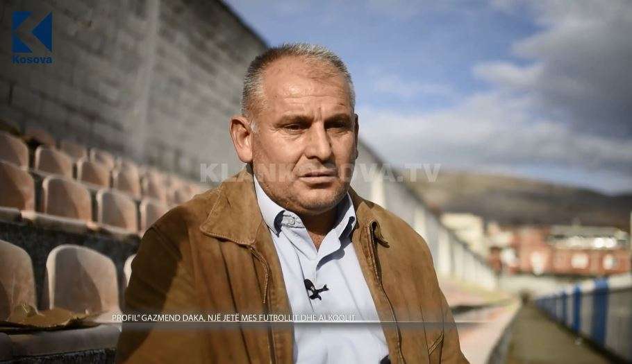 Gazmend Daka, një jetë mes futbollit dhe pjekjes së rakisë (VIDEO)