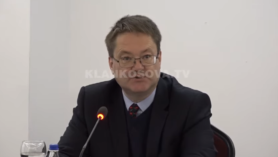Abbott për vaksinat: Bravo atyre që e bënë këtë të ndodhte