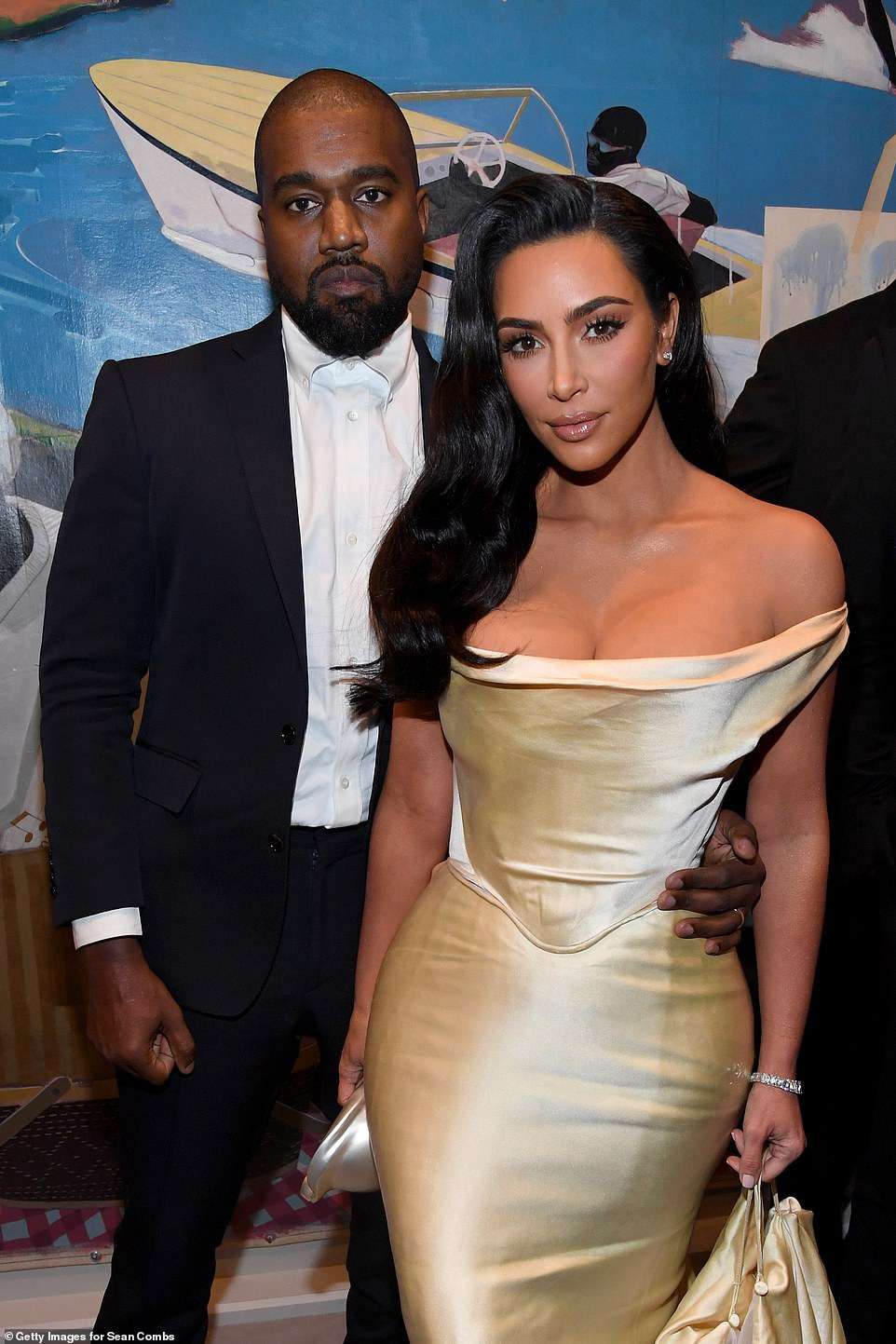 Brenda shtëpisë së Kim e Kanye West