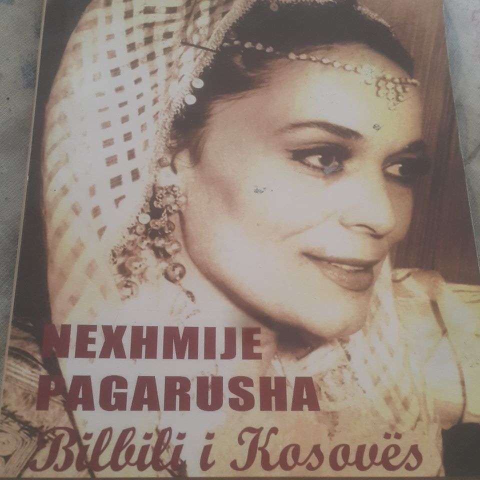 Shaqir Foniqi për Nexhmije Pagarushën: “Zonjë e madhe, e papërsëritshme”