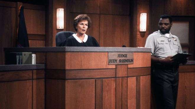 Përfundon "Judge Judy" pas 25 sezonave (VIDEO)