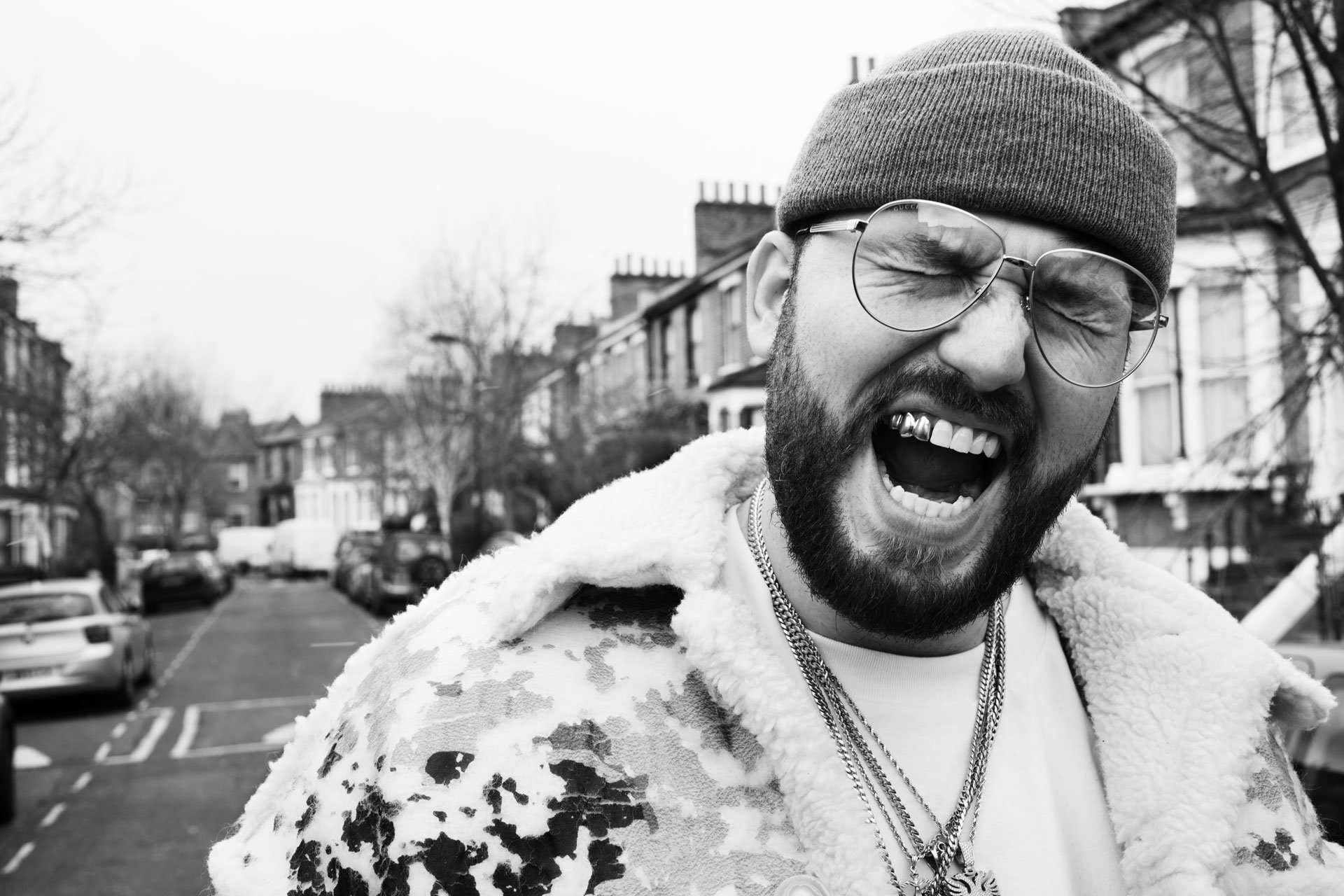 Gashi paralajmëron albumin e ri “1984” (VIDEO)