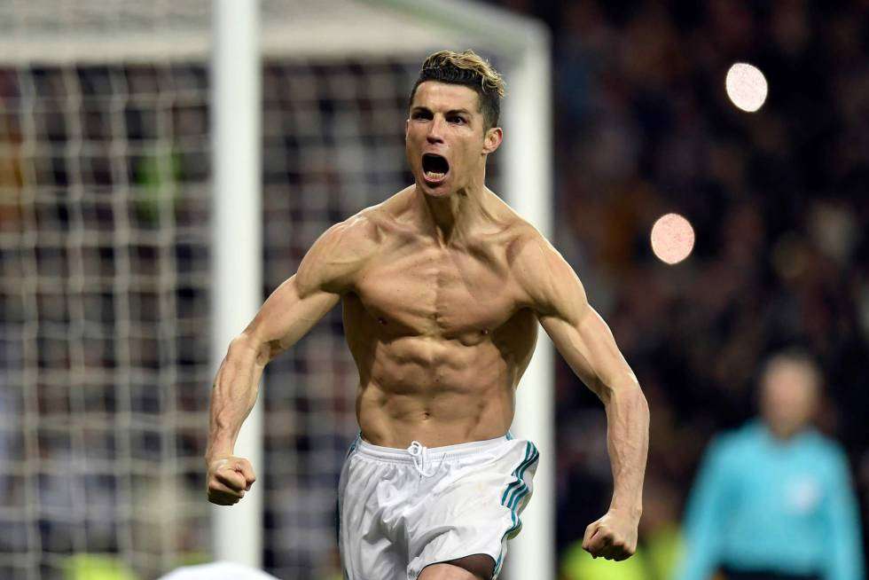 Cristiano Ronaldo flet pas vetë-karantinimit
