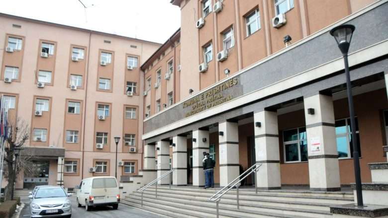 Komuna e Prishtinës shtyn për 10 ditë vendimin për furnizim të bizneseve