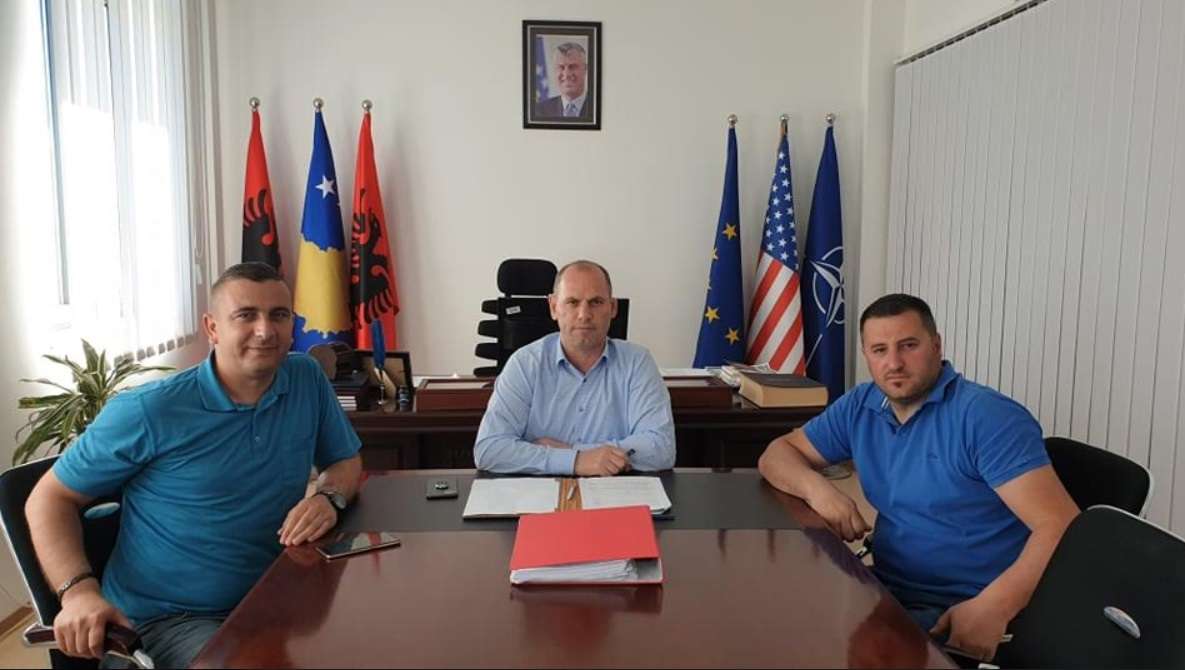 KF “Drenasi” dhuron 3 mijë kilogramë miell për familjet në nevojë