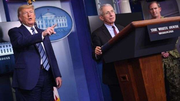 Koronavirusi, Trump sheh "dritë në fund të tunelit"