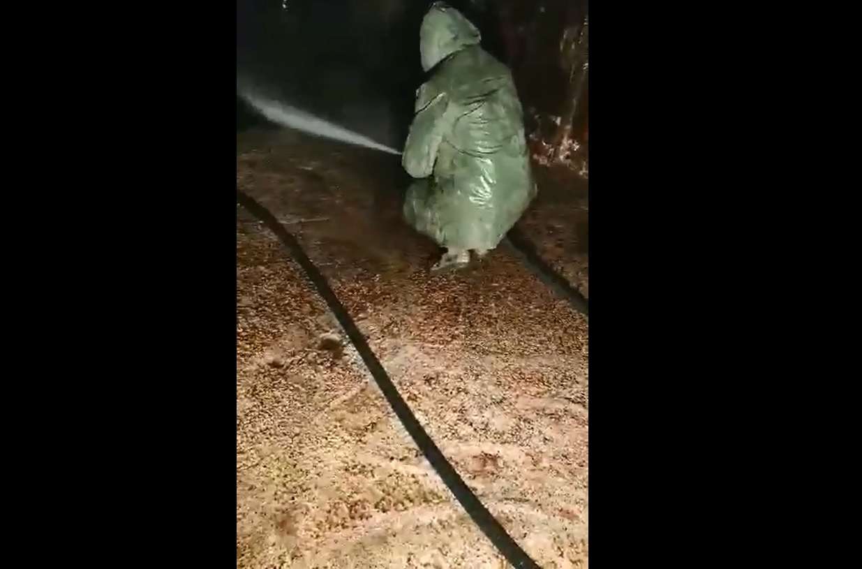 Rezervuarët e ujit po pastrohen dhe dezinfektohen (VIDEO)