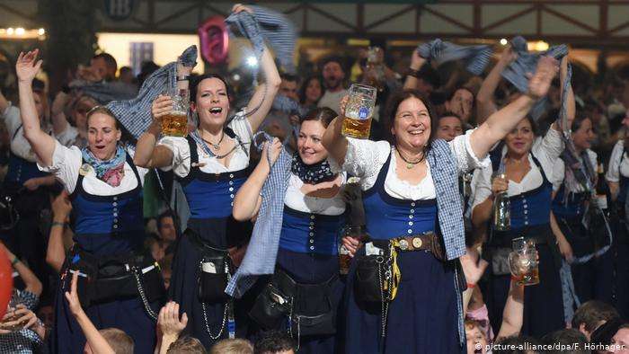 Anulohet Oktoberfest në Gjermani