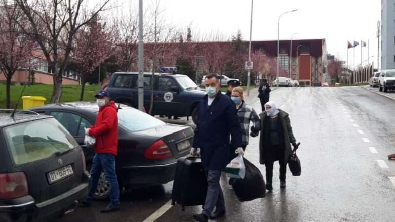 Lirohet një grup i personave të karantinuar në Qendrën e Studentëve, do të vetizolohen në shtëpi