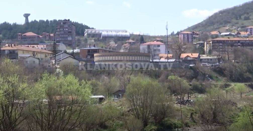Shërohet njëri nga pesë gardianët e infektuar në Burgun e Mitrovicës (VIDEO)