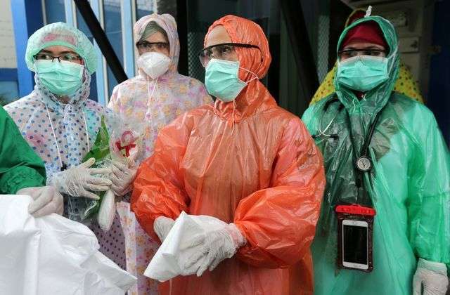 Indonezia raporton rritjen më të madhe të rasteve, 24 mjekë të vdekur