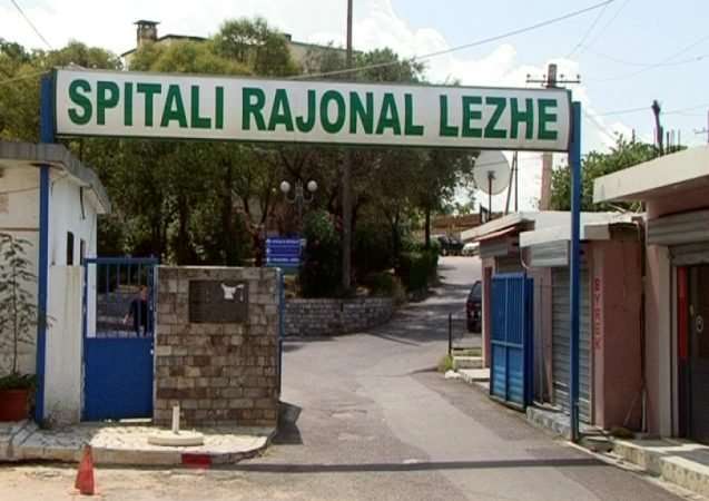 Lezhë: Mjekët refuzojnë shpërblimin prej 5 mijë lekë të reja, mungesë vlerësimi!