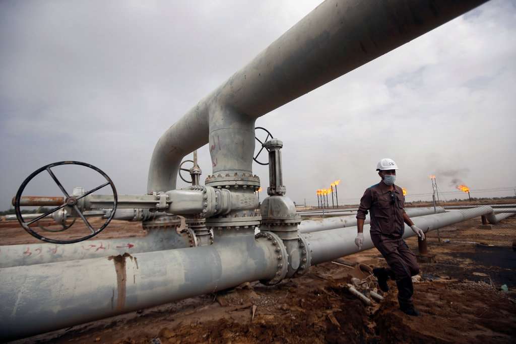 OPEC dhe Rusia vendosin për zvogëlim të prodhimit të naftës