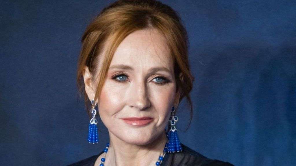 J.K. Rowling publikon librin e ri falas online