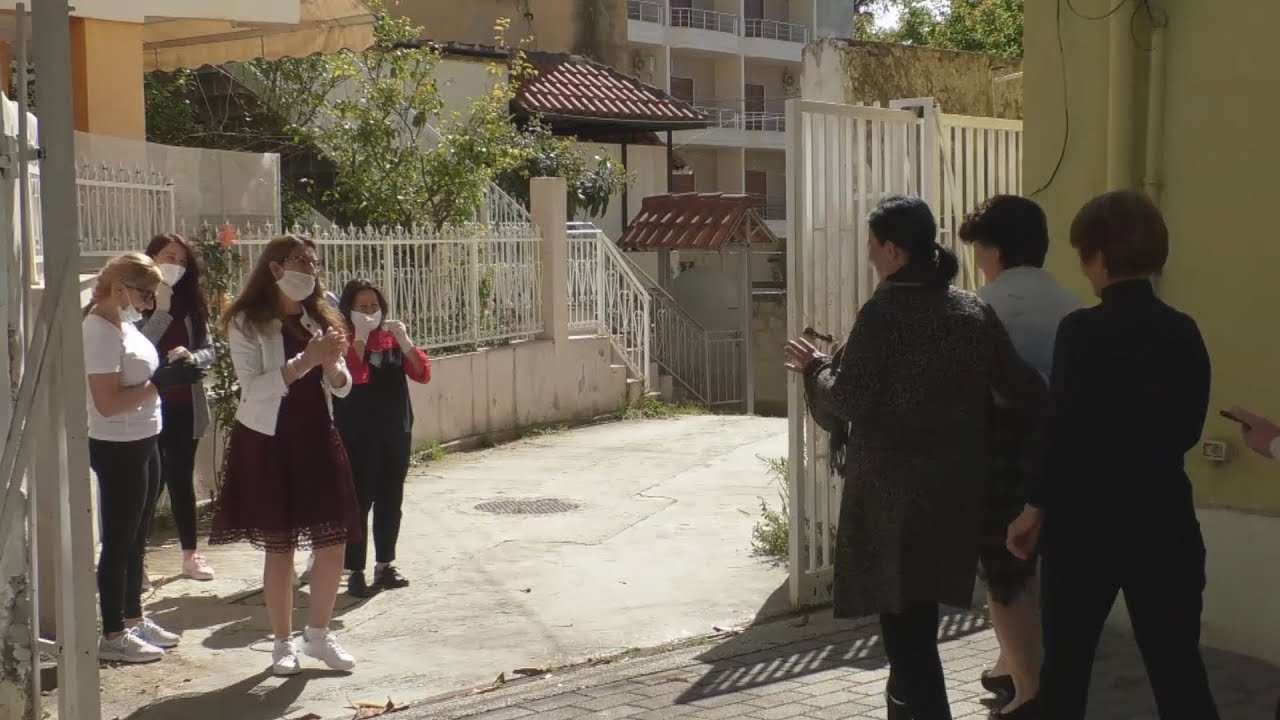 Heroina të pandemisë, punonjëset e shtëpisë së fëmijës dalin pas 50 ditësh