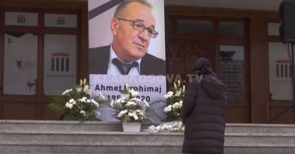 Nderohet me homazhe kryebaletani Ahmet Brahimaj (VIDEO)