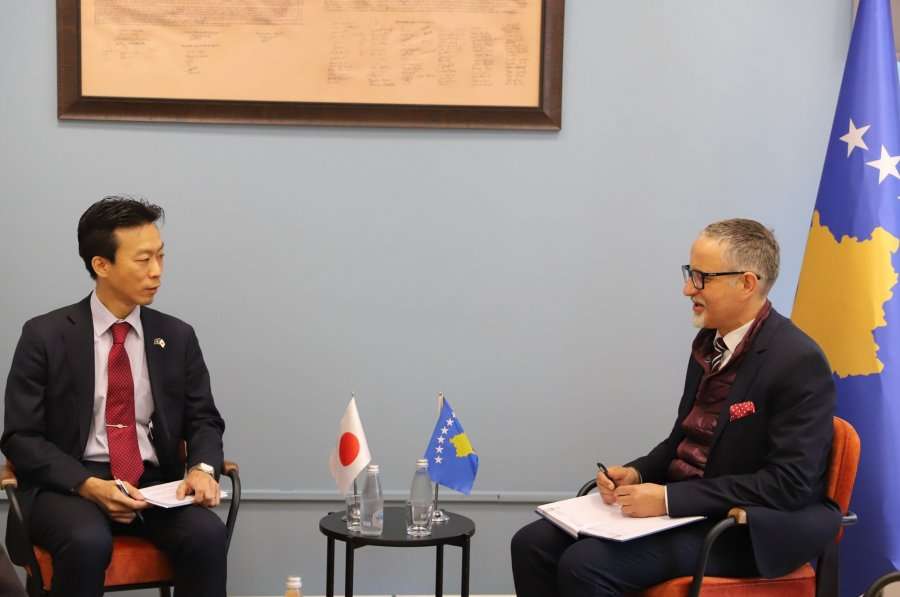 Japonia e ndihmon Kosovën me mbi 700 mijë dollarë në luftën kundër Covid-19