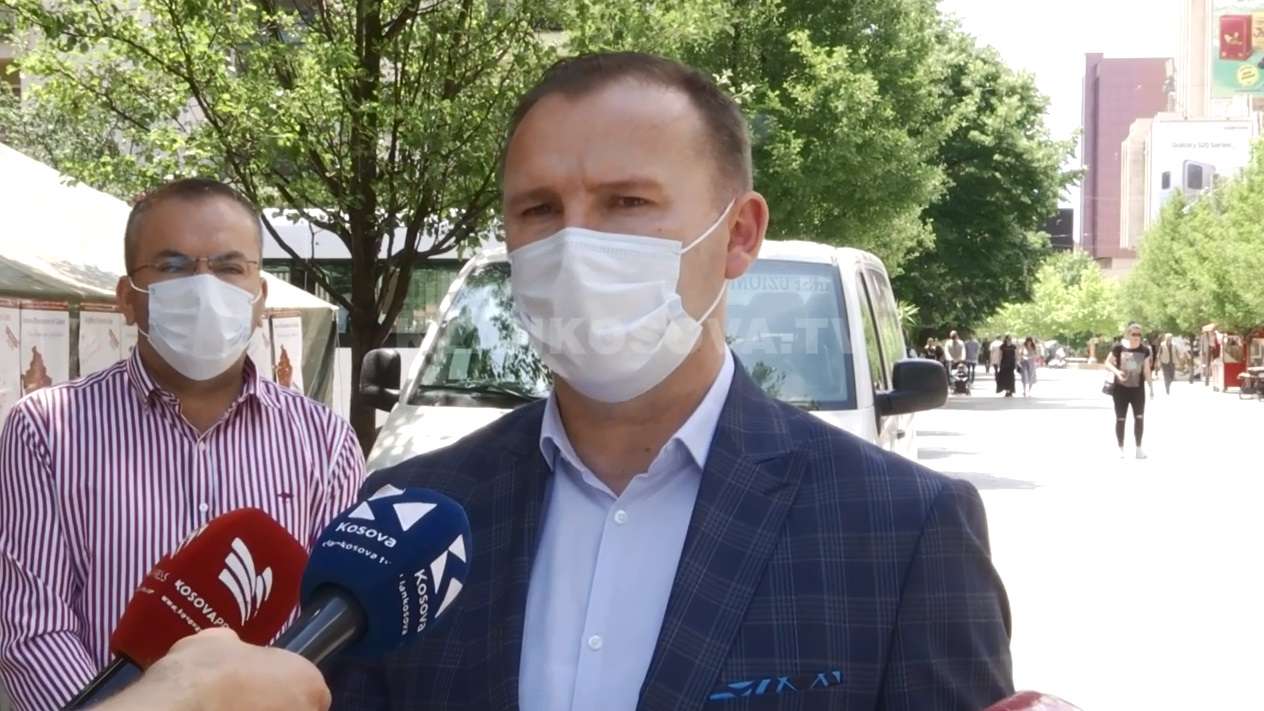 Zemaj nuk i rikthen masat anti-pandemi (VIDEO)