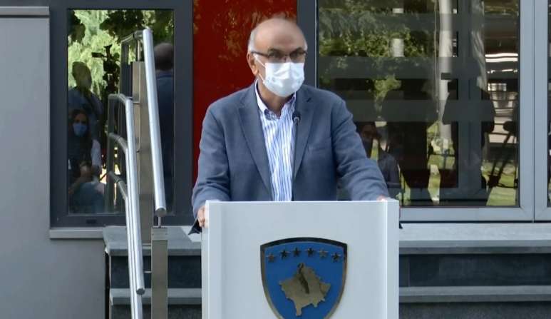 A do të testohen për Covid-19 deputetët e Kuvendit? – përgjigjet Ramadani