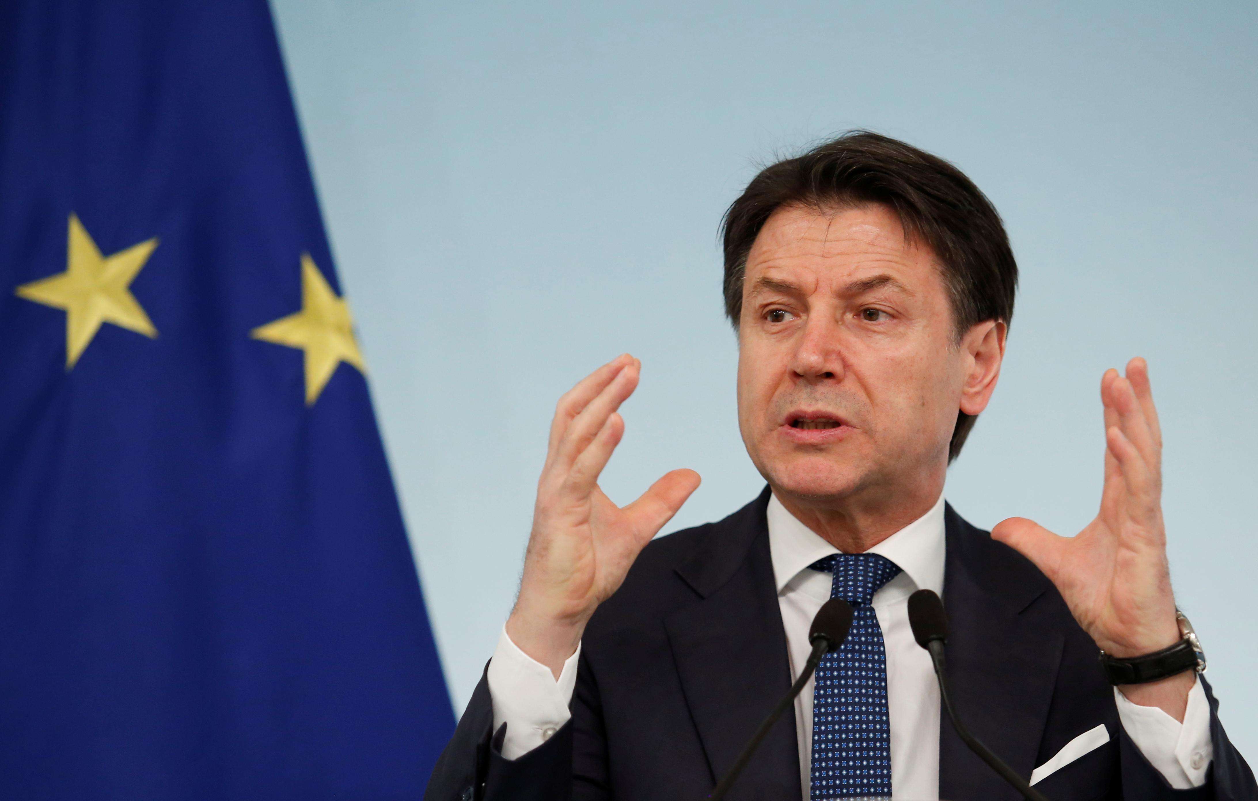 Itali: Hetime ndaj Contes për krizën e koronavirusit