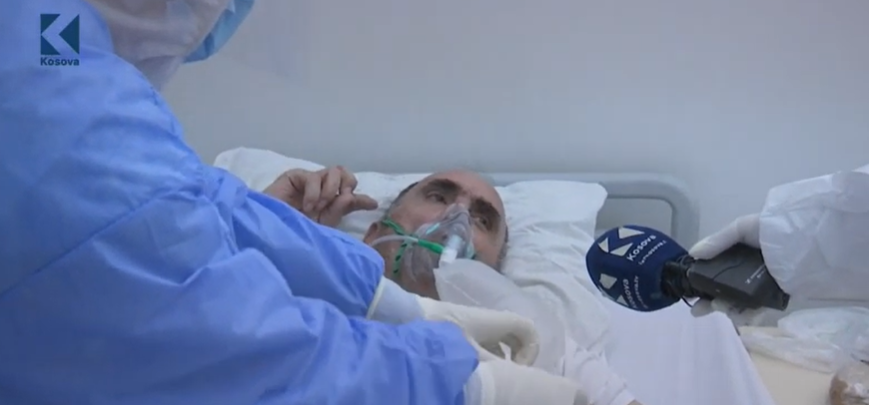Në betejë me COVID-19: Rrëfime rrëqethëse brenda Klinikës së Pulmologjisë (VIDEO)