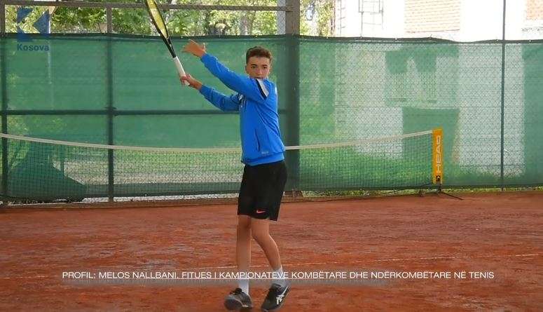 Melos Nallbani, fitues i kampionateve kombëtare dhe ndërkombëtar në tenis (VIDEO)