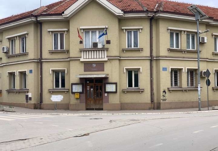 Komuna e Podujevës demanton IKSHPK-në: Kemi vetëm dy raste me COVID-19 në 24 orët e fundit, jo gjashtë