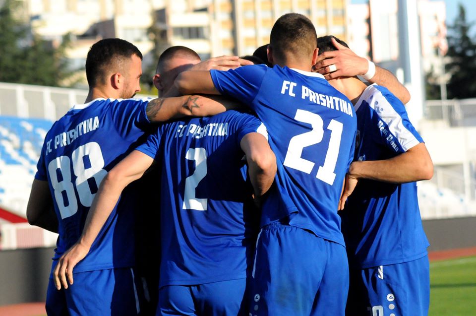 Challandes liron nga grumbullimi katër futbollistë të Prishtinës