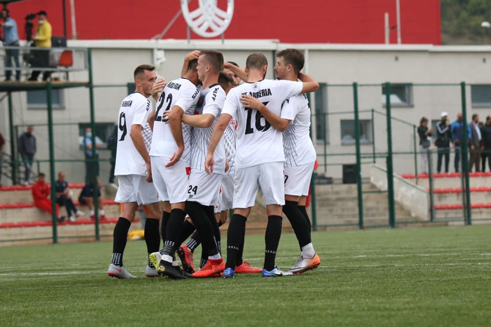 Arbëria e Ballkani prijnë në renditjen tabelore në Superligë (FOTO)