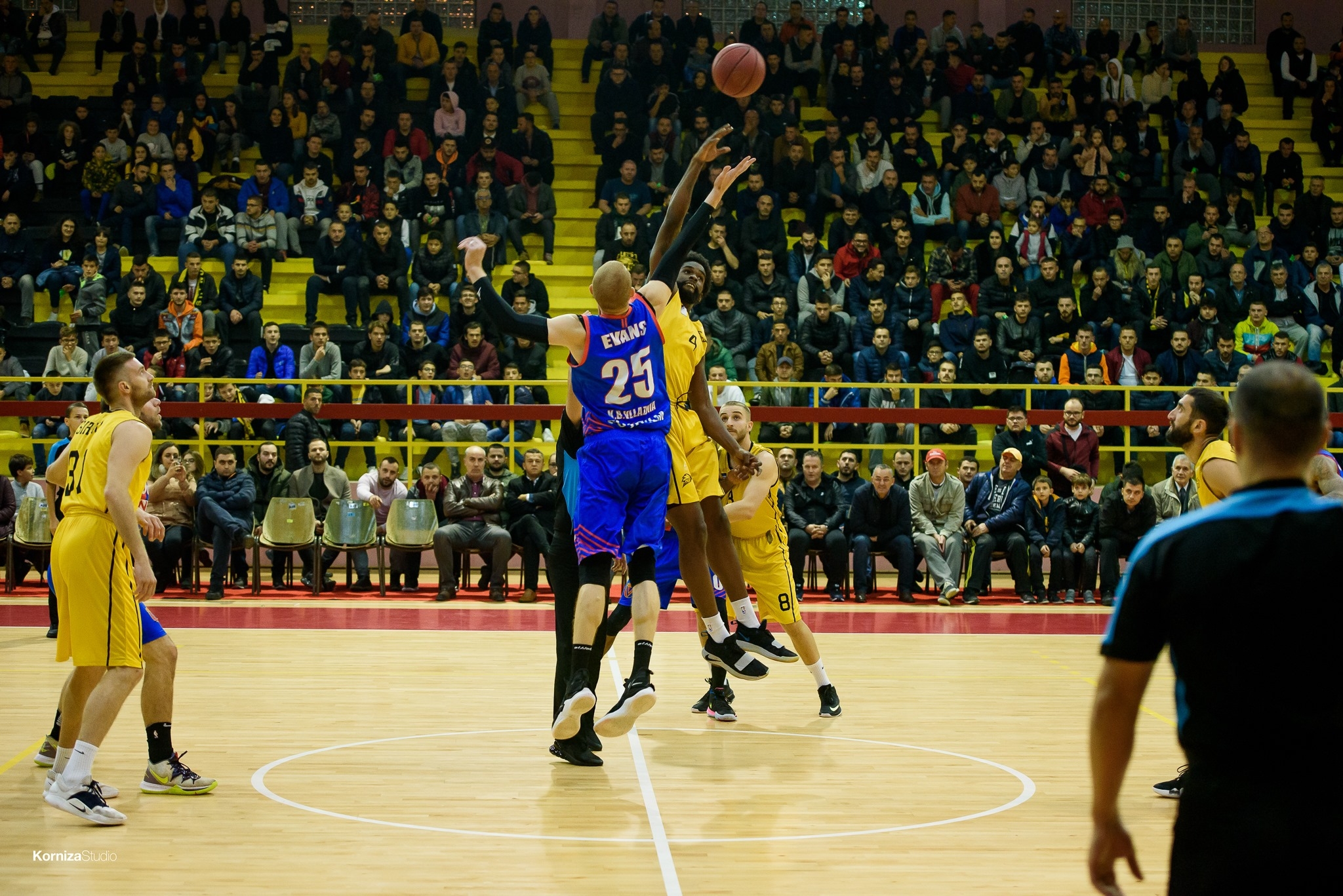 Nesër finalizohet marrëveshja për krijimin e ligës së përbashkët Kosovë – Shqipëri